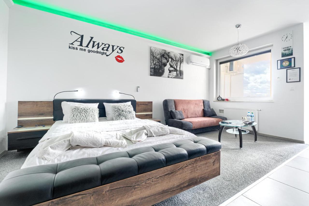 Top Oder Apartments- Private Parking Шчечин Екстериор снимка