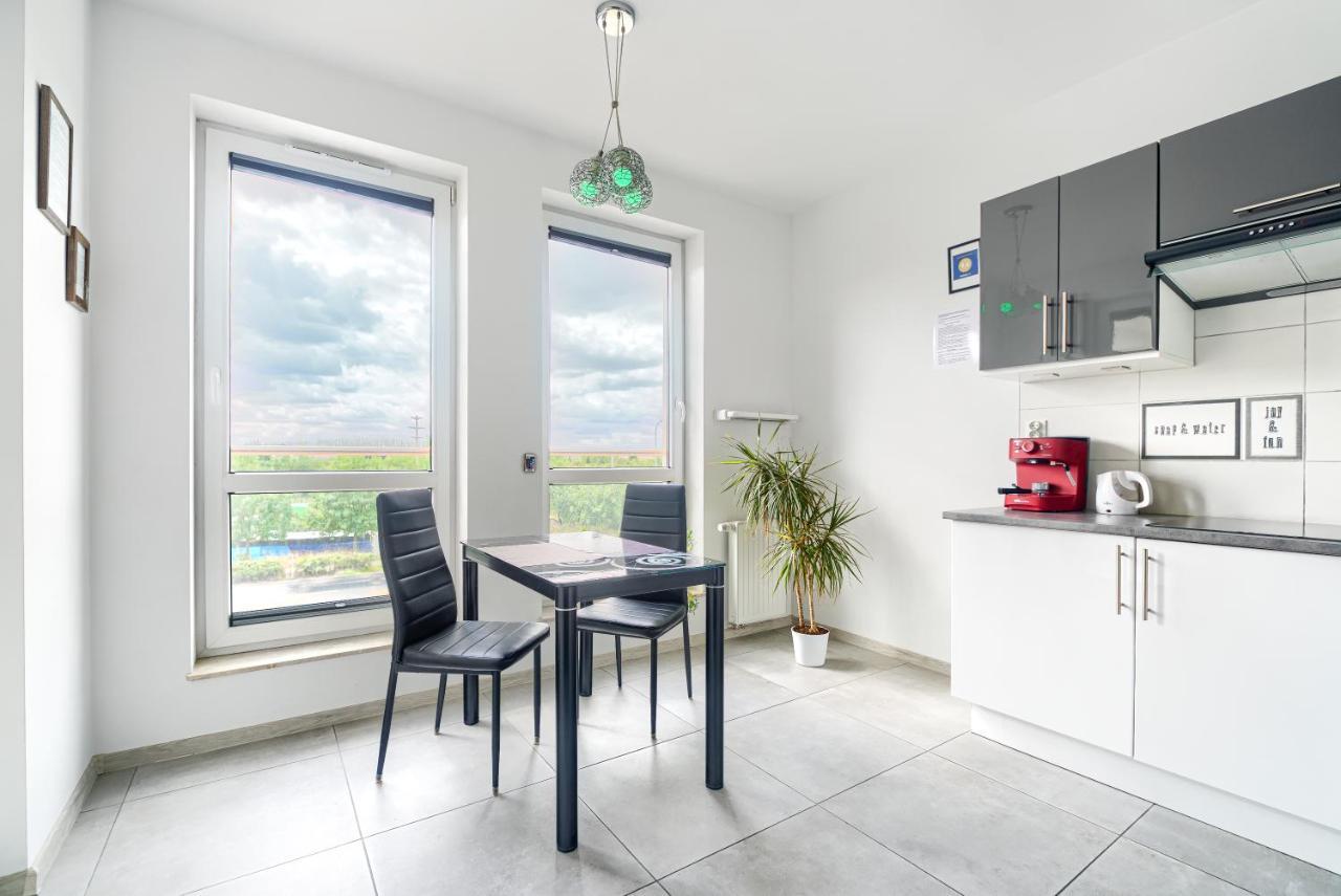 Top Oder Apartments- Private Parking Шчечин Екстериор снимка