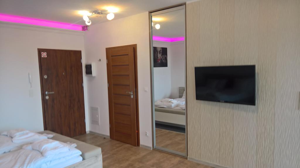 Top Oder Apartments- Private Parking Шчечин Екстериор снимка